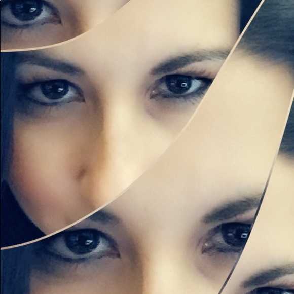 Meet your Posher, Kelley - Picture 1 of 1